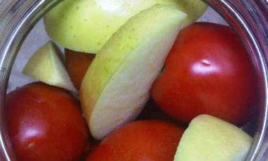 Recettes simples pour faire de l'adjika aux pommes et aux tomates pour l'hiver Adjika avec Antonovka pour l'hiver les meilleures recettes